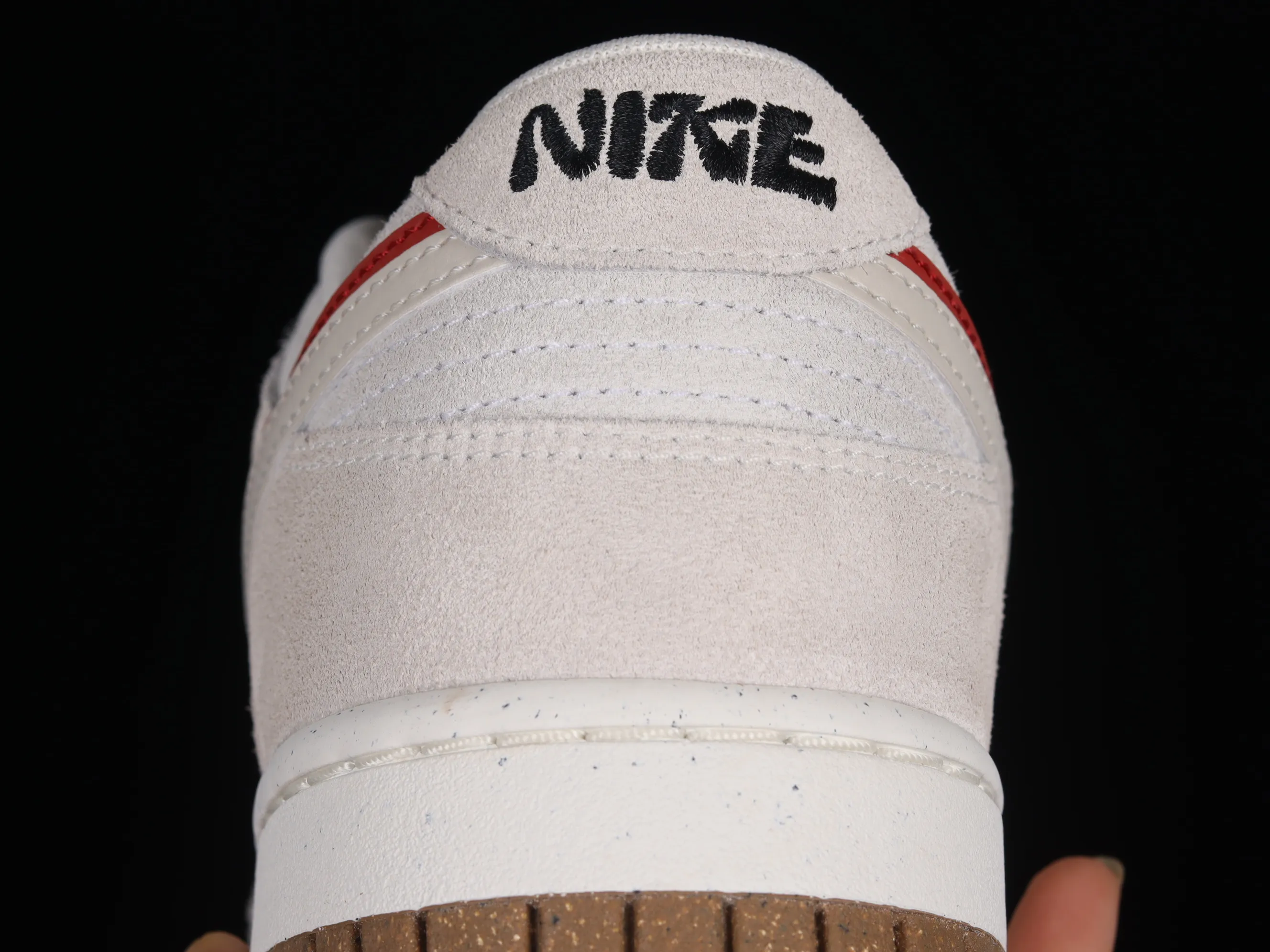 All Categories Nk SB Dunk Series Nk SB Dunk Low Low-top sneakers Foreign trade version Nk SB Dunk Low "85" Gray and red double hook SB low-top sports and leisure sneakers DO9457-100